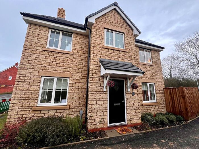 3 Bedroom Detached House To Rent In Wellum Street, Lighthorne Heath, CV33