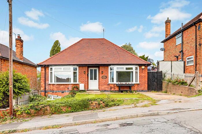 2 Bedroom Detached Bungalow For Sale In Roslyn Avenue, Gedling, NG4