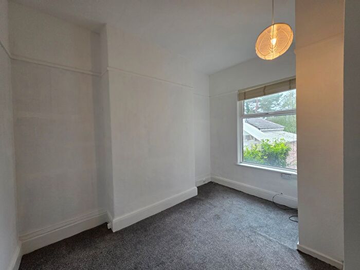 1 Bedroom Property To Rent In Buxton Road, Stockport, SK2