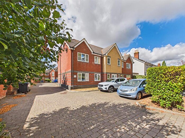 2 Bedroom Retirement Property For Sale In Armour Road, Tilehurst, Reading, RG31