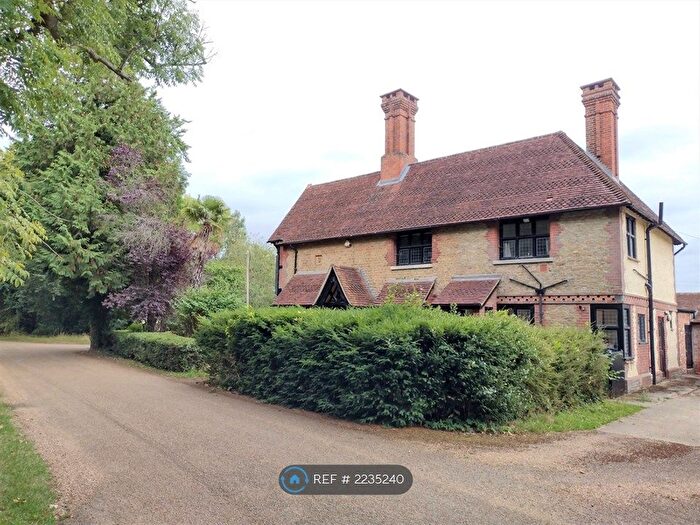 1 Bedroom Flat To Rent In Loseley Park, Guildford, GU3