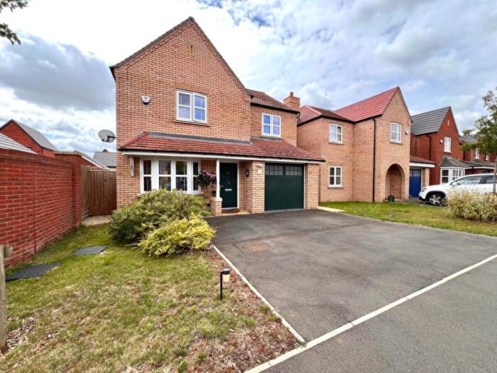 4 Bedroom Detached House For Sale In James Close, Upton, Northampton, NN5