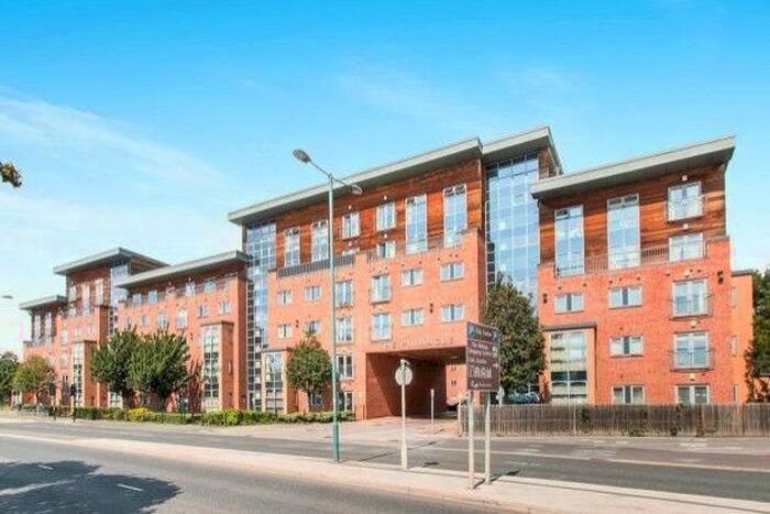 2 Bedroom Flat To Rent In The Pinnacle, Wakefield, WF1