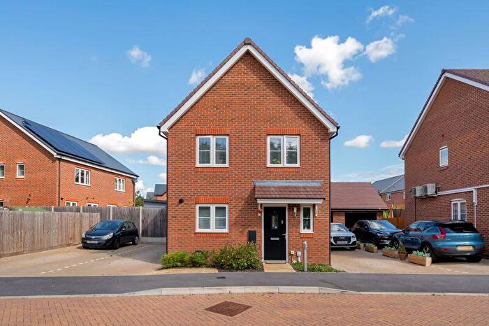 3 Bedroom Detached House For Sale In Stadhampton, Oxford, OX44