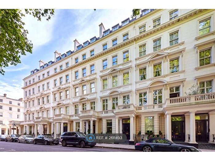 2 Bedroom Flat To Rent In Charlesworth House, London, SW7