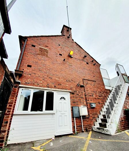 Studio To Rent In Intown, Walsall, WS1