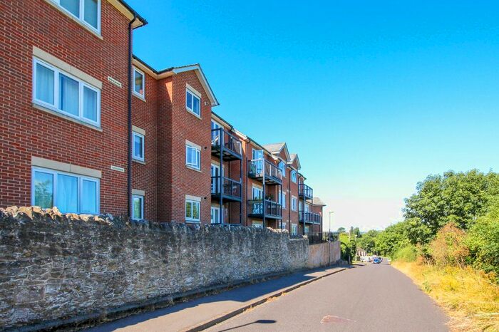 2 Bedroom Flat To Rent In William Morris Close, Oxford, OX4