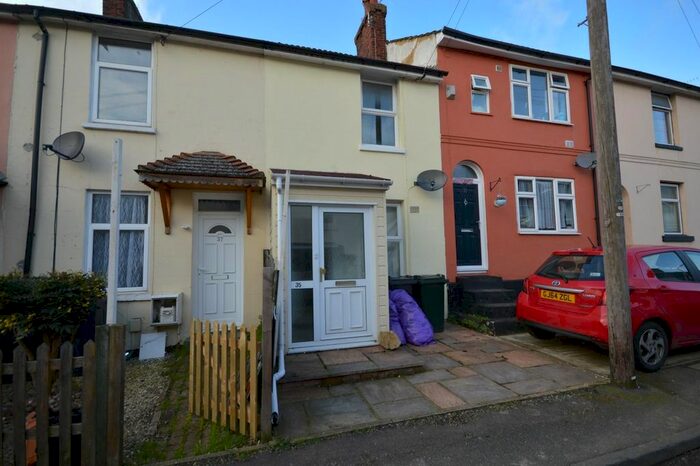 2 Bedroom Terraced House To Rent In Providence Street, Ashford, TN23
