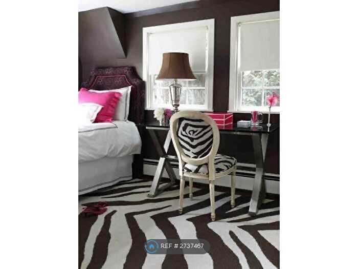 5 Bedroom Semi Detached House To Rent In Horton Road, Datchet, SL3