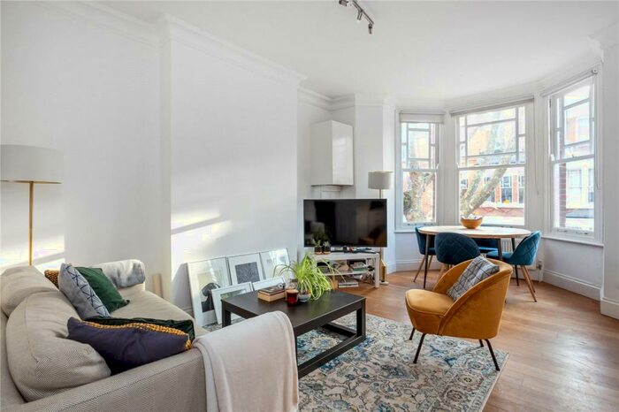 2 Bedroom Apartment To Rent In Sotheby Road, Highbury, London, N5