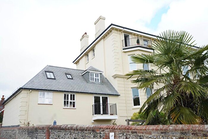3 Bedroom Maisonette For Sale In St Annes Crescent, Lewes, BN7