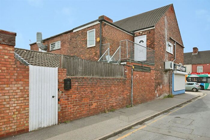 2 Bedroom Flat To Rent In Ashby High Street, Scunthorpe, DN16