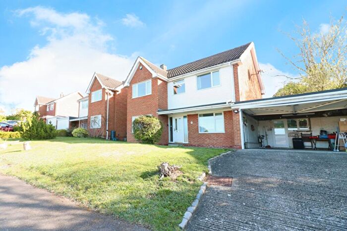 4 Bedroom Detached House To Rent In Carleton Rise, Welwyn, AL6