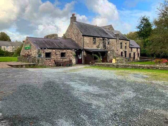 4 Bedroom Commercial Property For Sale In Priory Inn, Lower Priory, Milford Haven, SA73