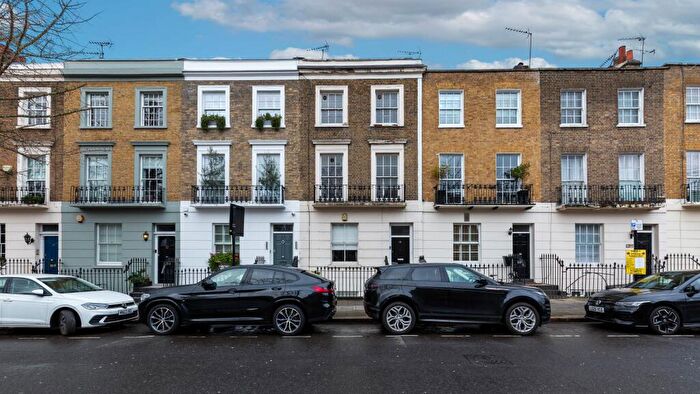 2 Bedroom Flat For Sale In Flat, Harewood Avenue, Marylebone, London, NW1