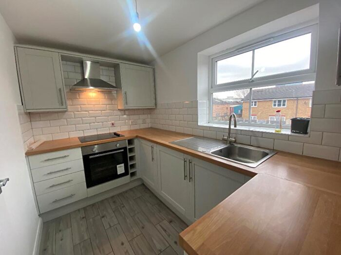 2 Bedroom Apartment To Rent In Park Street, Hull, HU2