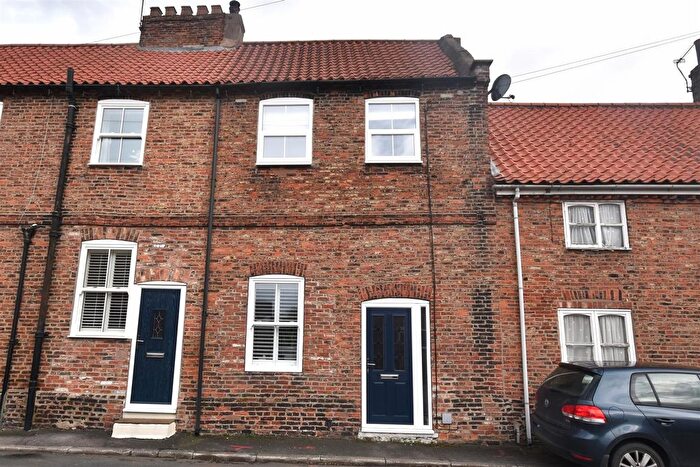 2 Bedroom Terraced House For Sale In Chapel Lane, Rawcliffe, Goole, DN14