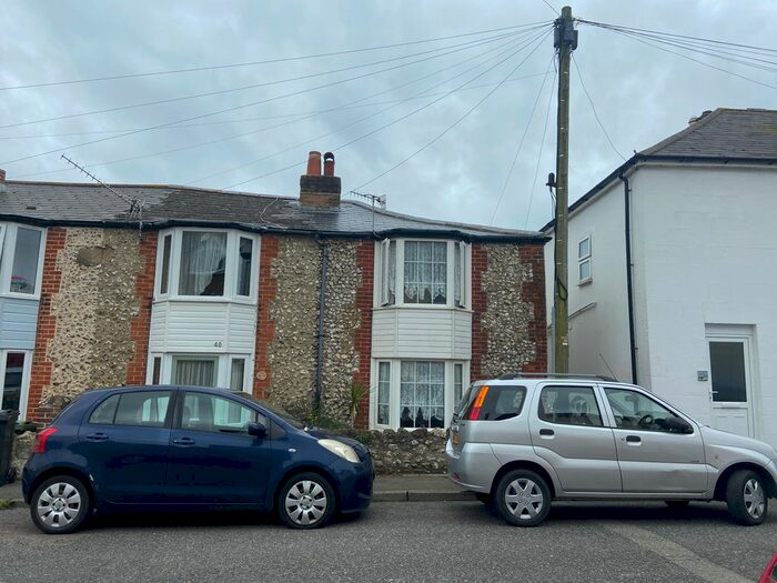 2 Bedroom Semi-Detached House To Rent In South Street, Ventnor, PO38