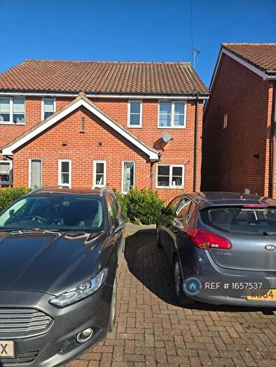 3 Bedroom Semi-Detached House To Rent In Brett Close, Ipswich, IP1