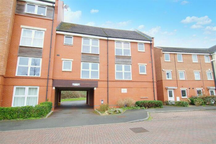 1 Bedroom Flat To Rent In Celsus Grove, Old Town, Swindon, SN1