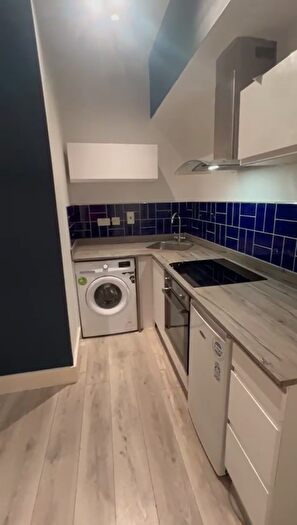 Studio To Rent In Iverson Road, London, NW6