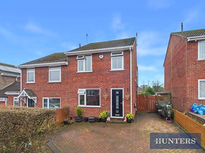 3 Bedroom Semi-Detached House For Sale In Pasture Rise, Bridlington, YO16