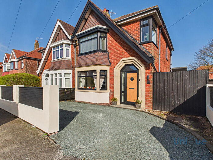 3 Bedroom Semi Detached House For Sale In Inver Road, Blackpool, FY2