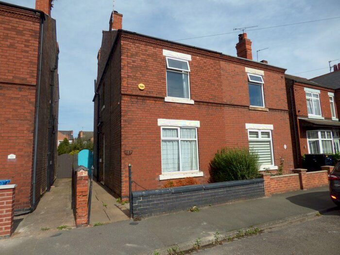 3 Bedroom Semi-Detached House To Rent In Oakleys Road, Long Eaton, NG10
