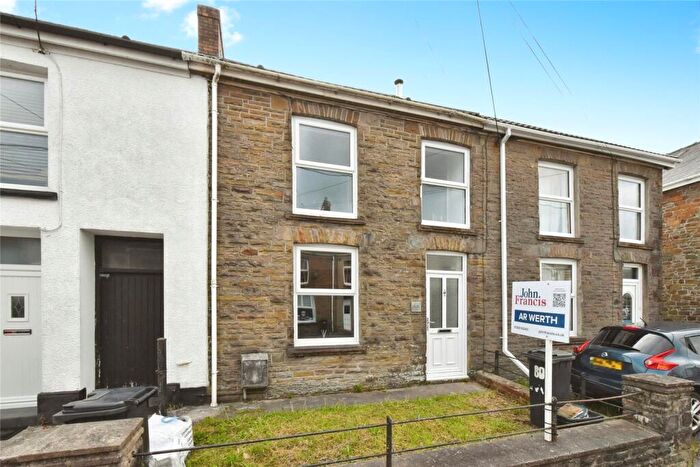 3 Bedroom House For Sale In Heol Y Gors, Cwmgors, Ammanford, Neath Port Talbot, SA18