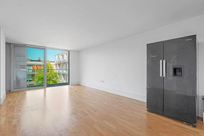 1 Bedroom Flat To Rent In Northstand Apartments, Highbury Stadium Square, N5