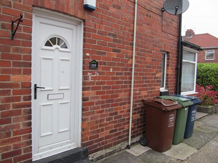 2 Bedroom Flat To Rent In Scarborough Road, Newcastle Upon Tyne, NE6