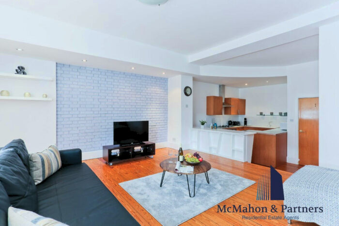 2 Bedroom Apartment To Rent In City Road, City Road, London, EC1Y