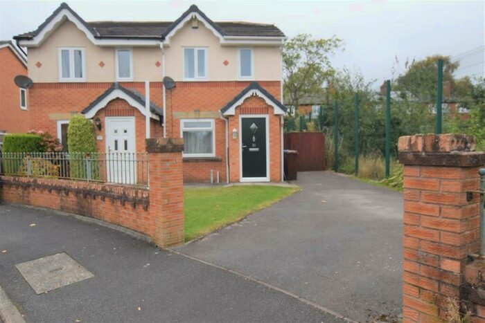 2 Bedroom Semi-Detached House To Rent In Hasper Avenue, Manchester, M20