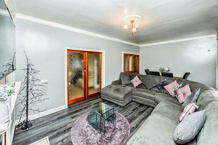 3 Bedroom Terraced House For Sale In Eleanor Street, Fartown, Huddersfield, West Yorkshire, HD1