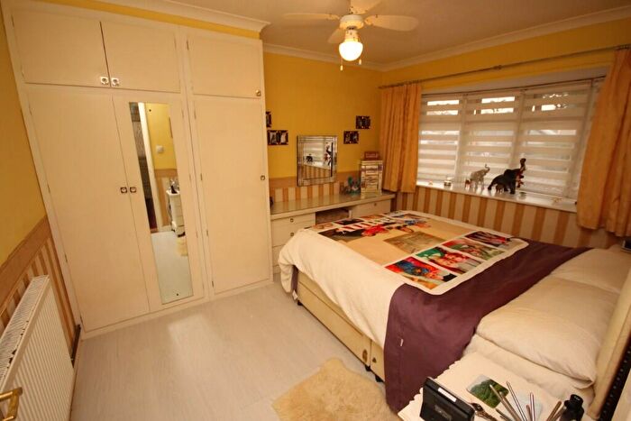 2 Bedroom Semi-Detached Bungalow For Sale In Beckenham Drive, Allington, Maidstone, ME16