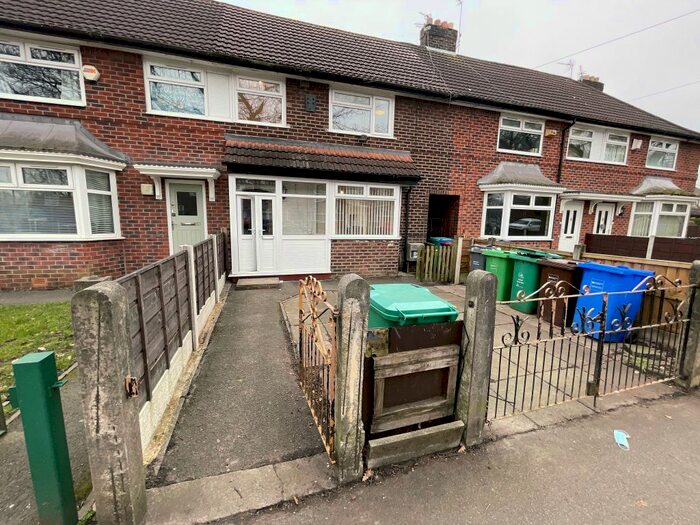 3 Bedroom Terraced House To Rent In Broadoak Road, Manchester, M22