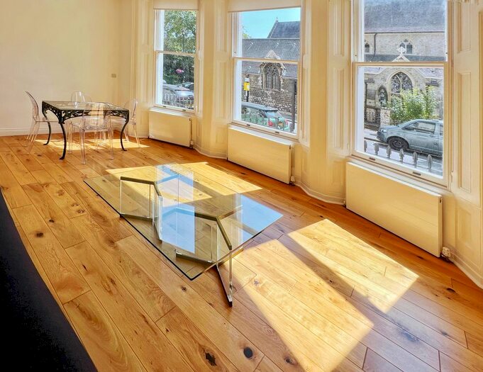 2 Bedroom Flat To Rent In Warwick Square, London, SW1V