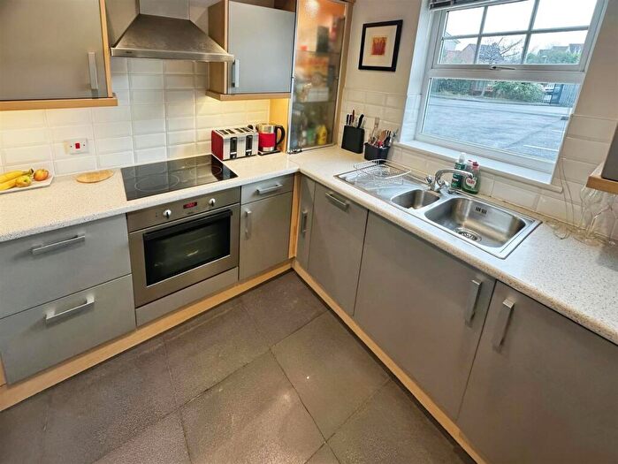 1 Bedroom Apartment For Sale In Sandbach Drive, Kingsmead, Northwich, CW9