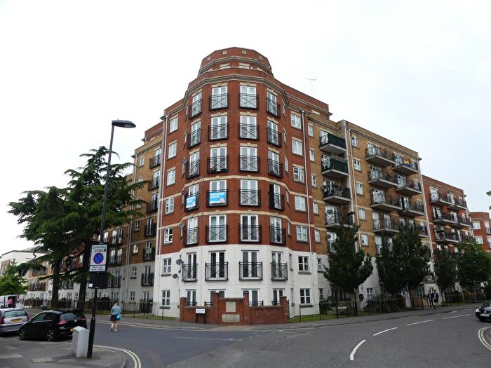 2 Bedroom Apartment To Rent In Parkview, Southampton, SO15