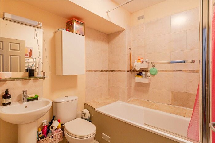 1 Bedroom Flat For Sale In Drill Hall, Old Market, BS2