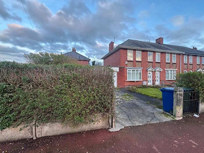 3 Bedroom Terraced House For Sale In Newton Road, High Heaton, NE7