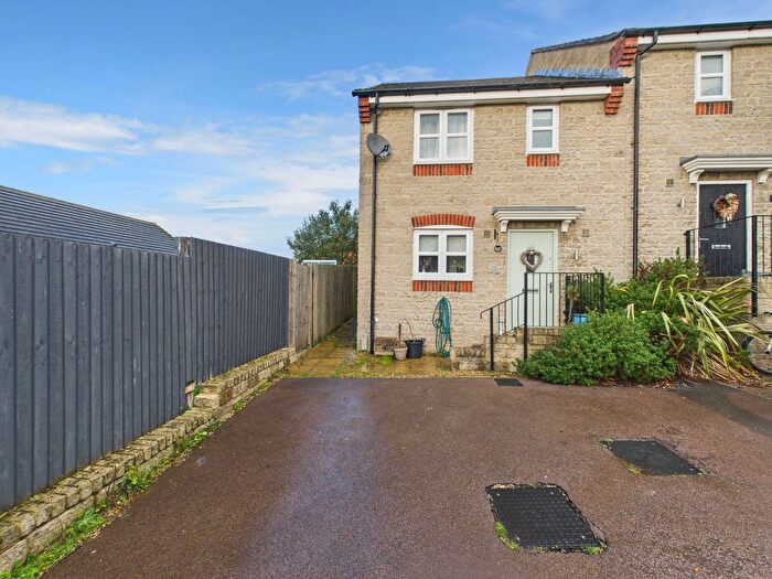 3 Bedroom Semi Detached House For Sale In Sneyd Wood Road, Cinderford, GL14