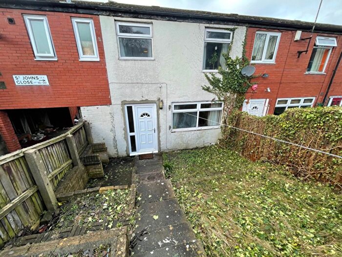 3 Bedroom Terraced House To Rent In St. Johns Close, Leeds, West Yorkshire, LS6