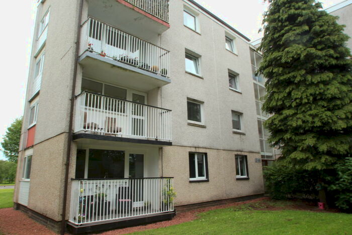 2 Bedroom Flat To Rent In Glen Isla, St Leonards, G74