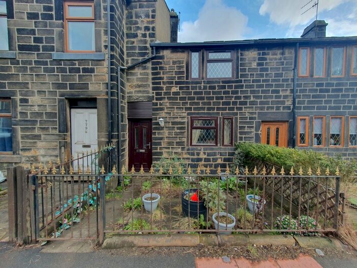2 Bedroom Cottage To Rent In Rochdale Road, Walsden, OL14