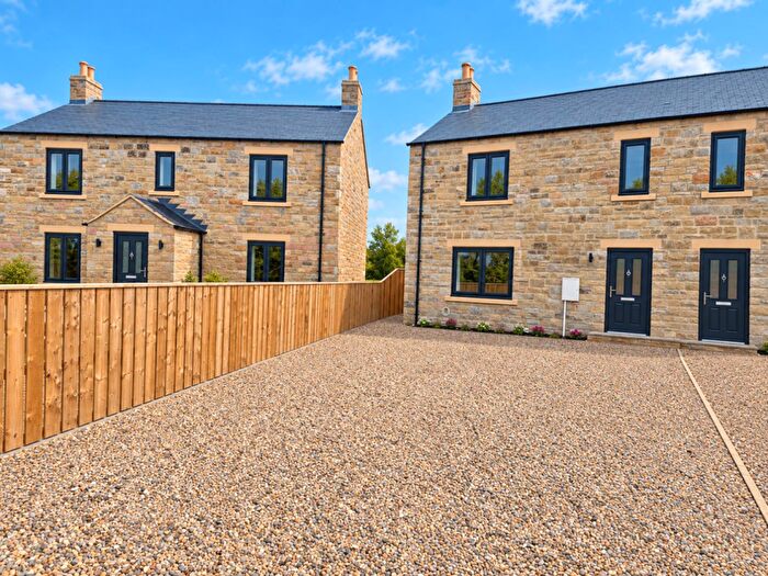 3 Bedroom Semi Detached House For Sale In Eppleby, Richmond, DL11
