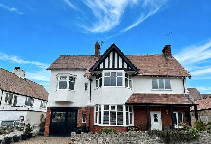 4 Bedroom Detached House For Sale In Church Drive, Rhos On Sea, LL28