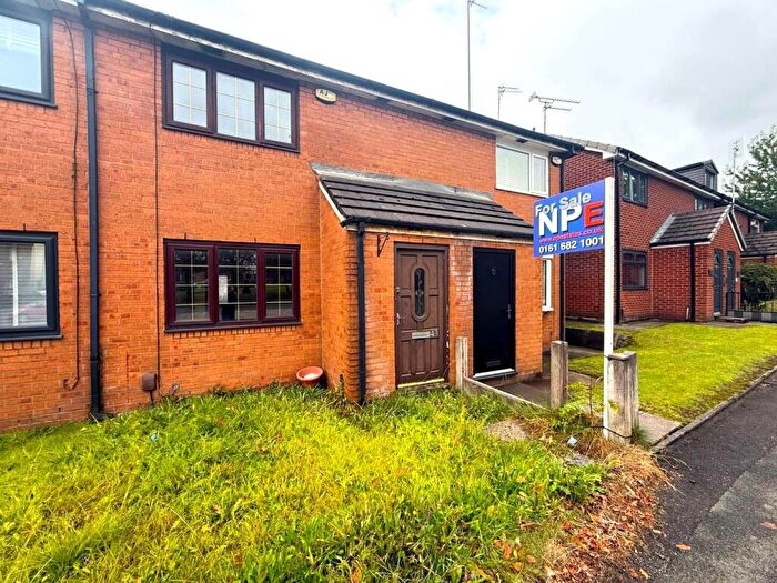 2 Bedroom Town House For Sale In Stamford Square, Ashton Under Lyne, OL6