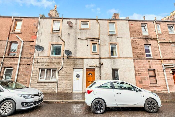 1 Bedroom Flat To Rent In Union Street, Montrose, Angus, DD10