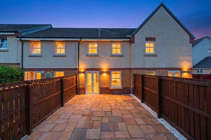3 Bedroom Terraced House For Sale In Castle Road, Bathgate, EH48